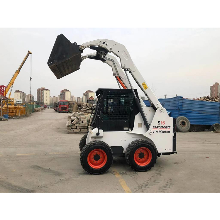 BOBCAT S16 Skid Steer Loader